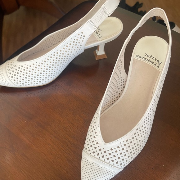 Heels - Picture 3 of 3